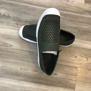 Layer 8 mens size 10 shoes, NWT